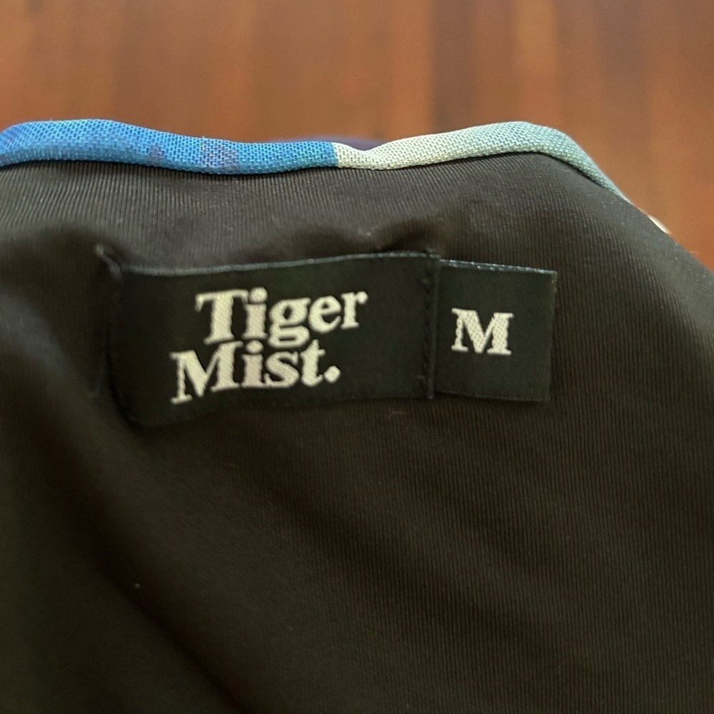 Tiger Mist Cher mini dress in Artist Print Blue
Strapless Mesh Graphic Print M - Picture 7 of 12